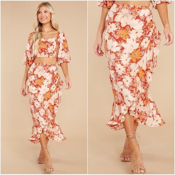 Minkpink Azar Ruched Floral Midi Skirt - Picture 1 of 10